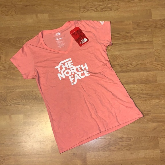 The North Face Tops - NWT The North Face Ahwahnee V-Neck Tri-Blend Tee